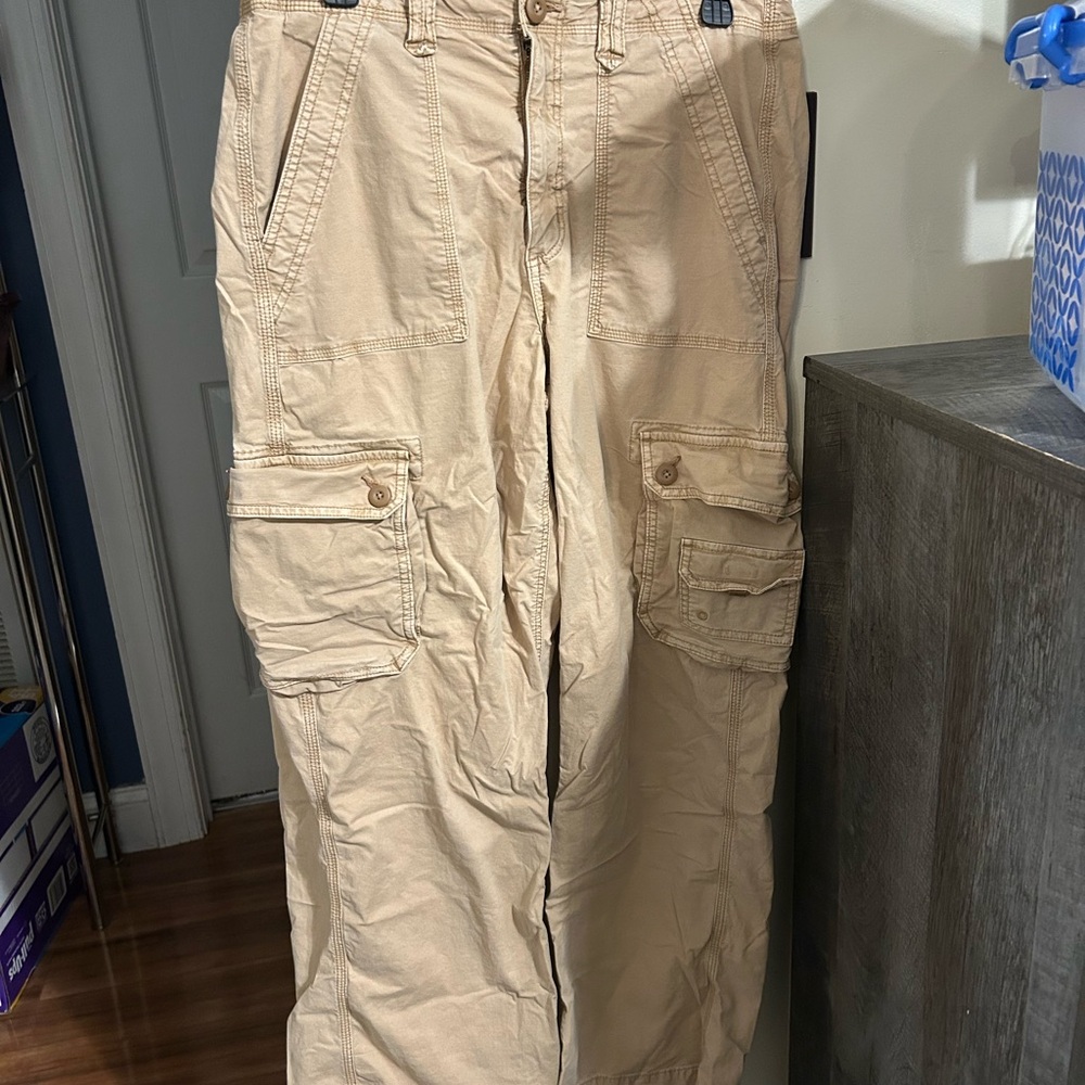 American Eagle Outfitters Beige Cargo Pants